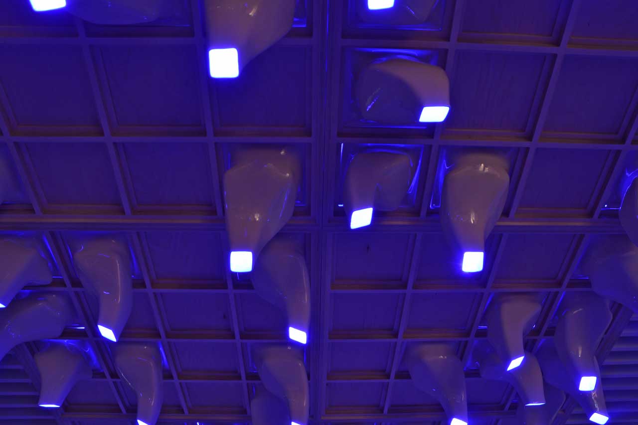 Ceramic ceiling cones in blue — programmable colour scene
